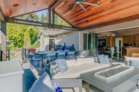 outdoor-speaker-placement-ideas-for-your-backyard